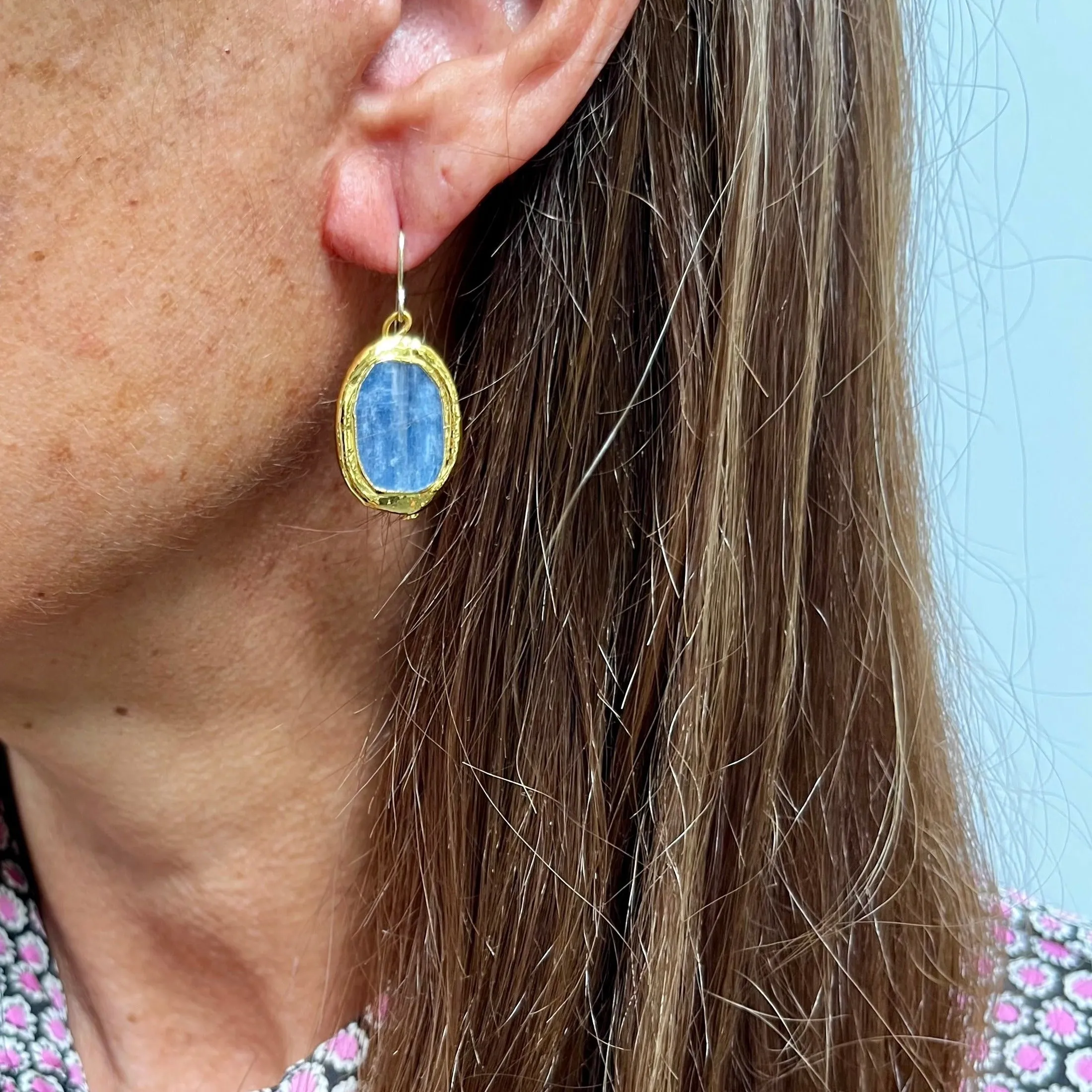 Kyanite stones dangling earrings