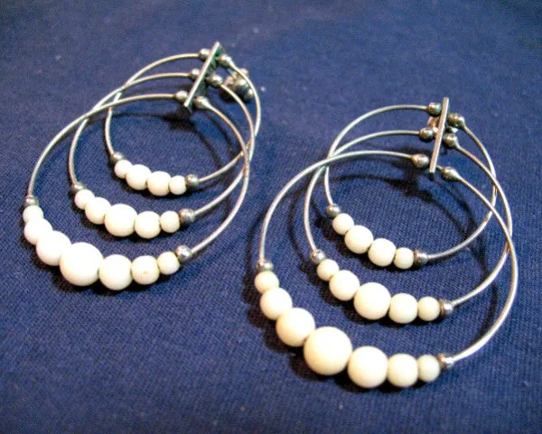 Vintage Silver Tone BEADS BEADED Metal CIRCLES ROUND HOOP LOOPS Dangling EARRINGS Set